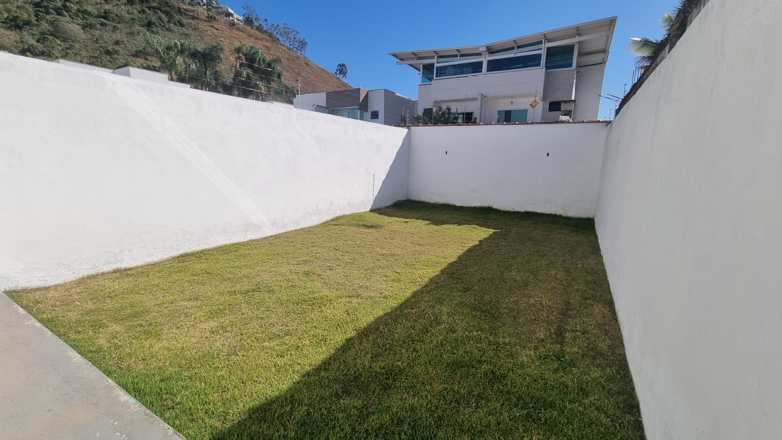 Casa com 3 dormitórios à venda, 120 m² por R$ 540.000,00 - Marilândia - Juiz de Fora/MG