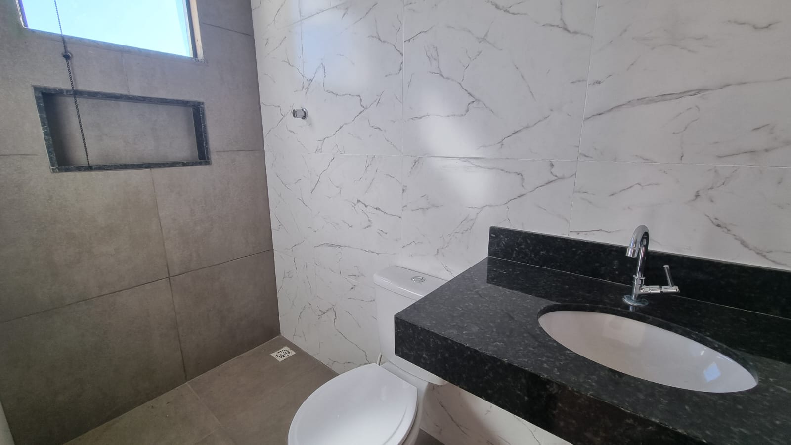 Casa com 3 dormitórios à venda, 120 m² por R$ 540.000,00 - Marilândia - Juiz de Fora/MG