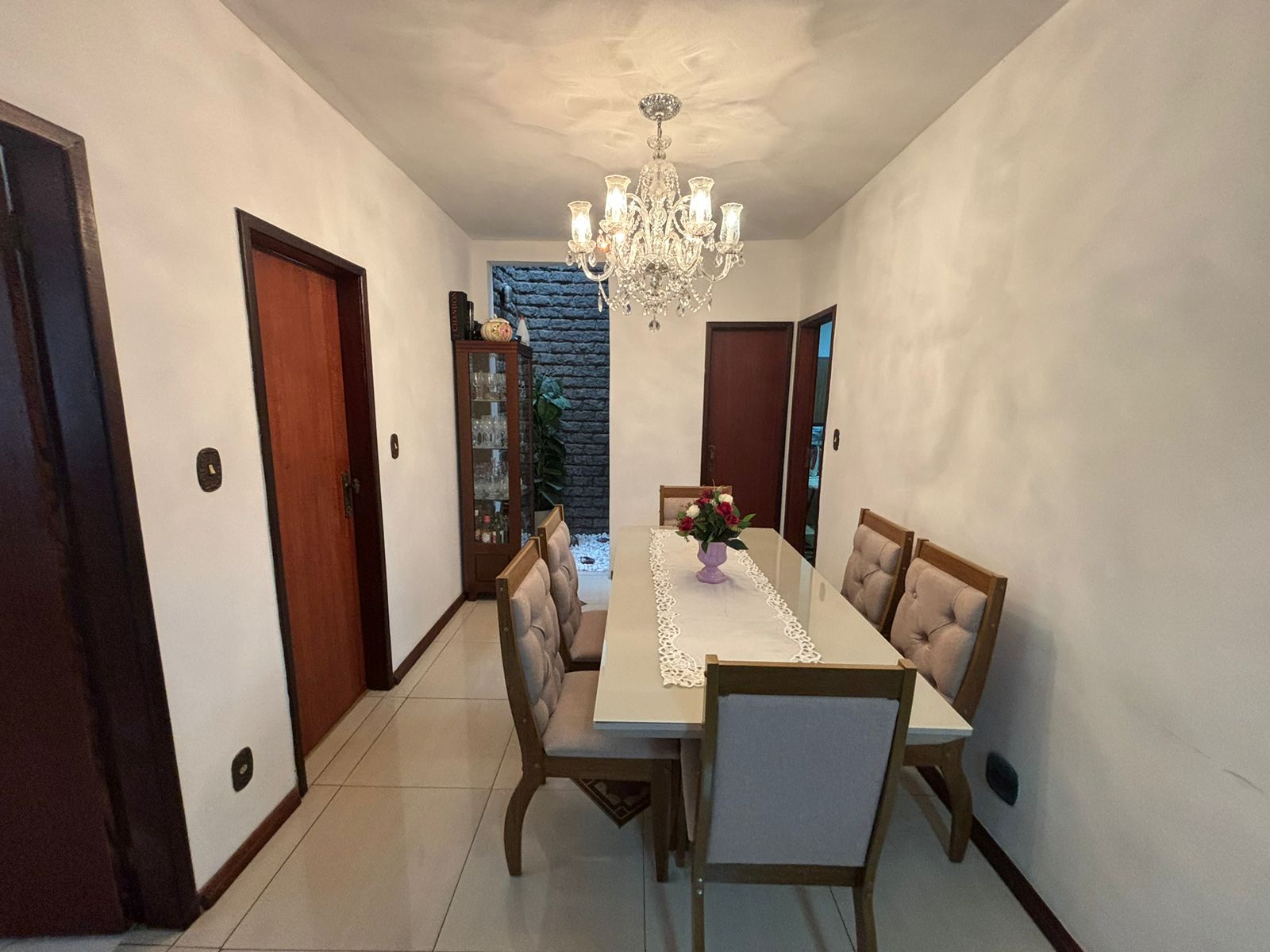 Linda casa 4 quartos no Tiguera