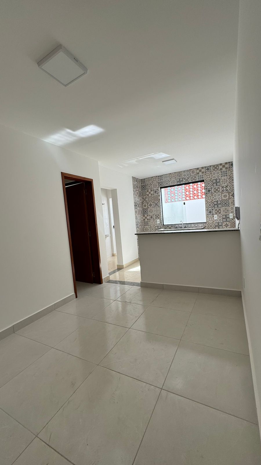 Apartamento com 02 dormitórios para alugar, 46 m² por R$ 1.135,00/mês - Jardim de Alá - Juiz de Fora/MG