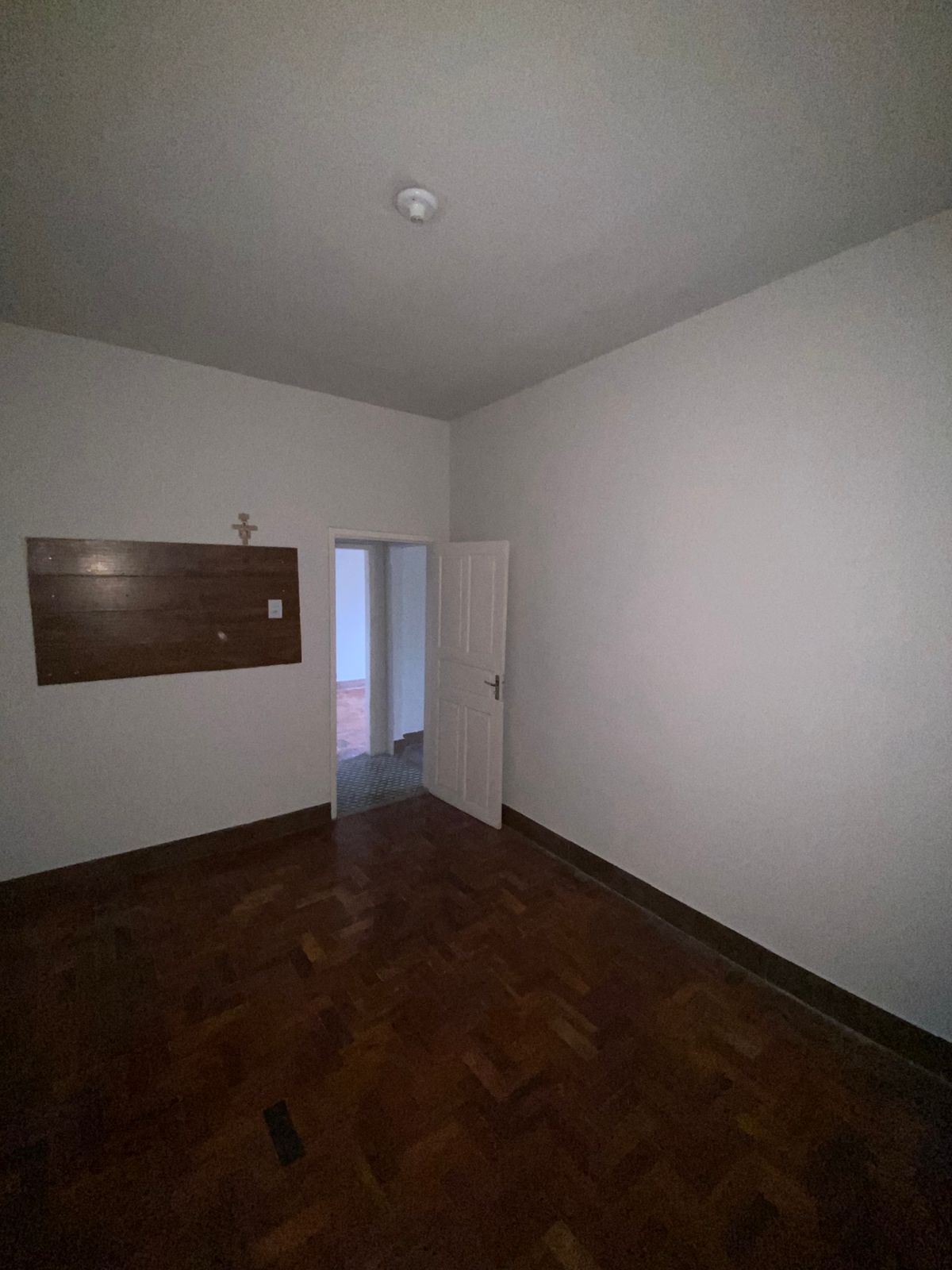 Casa com 03 dormitórios para alugar, 80 m² por R$ 1.558,00/mês - Bairu - Juiz de Fora/MG
