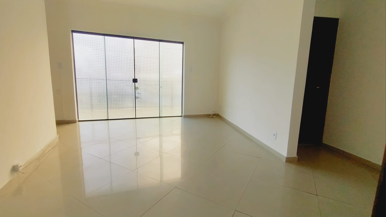 Apartamento com 03 dormitórios para alugar, 85 m² por R$1.910,00/mês - Poço Rico - Juiz de Fora/MG