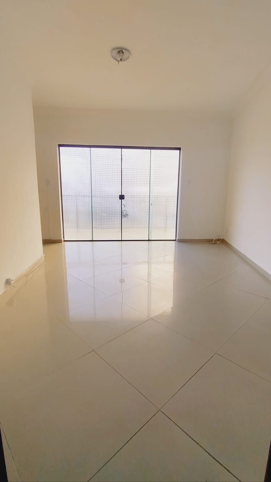 Apartamento com 03 dormitórios para alugar, 85 m² por R$1.910,00/mês - Poço Rico - Juiz de Fora/MG