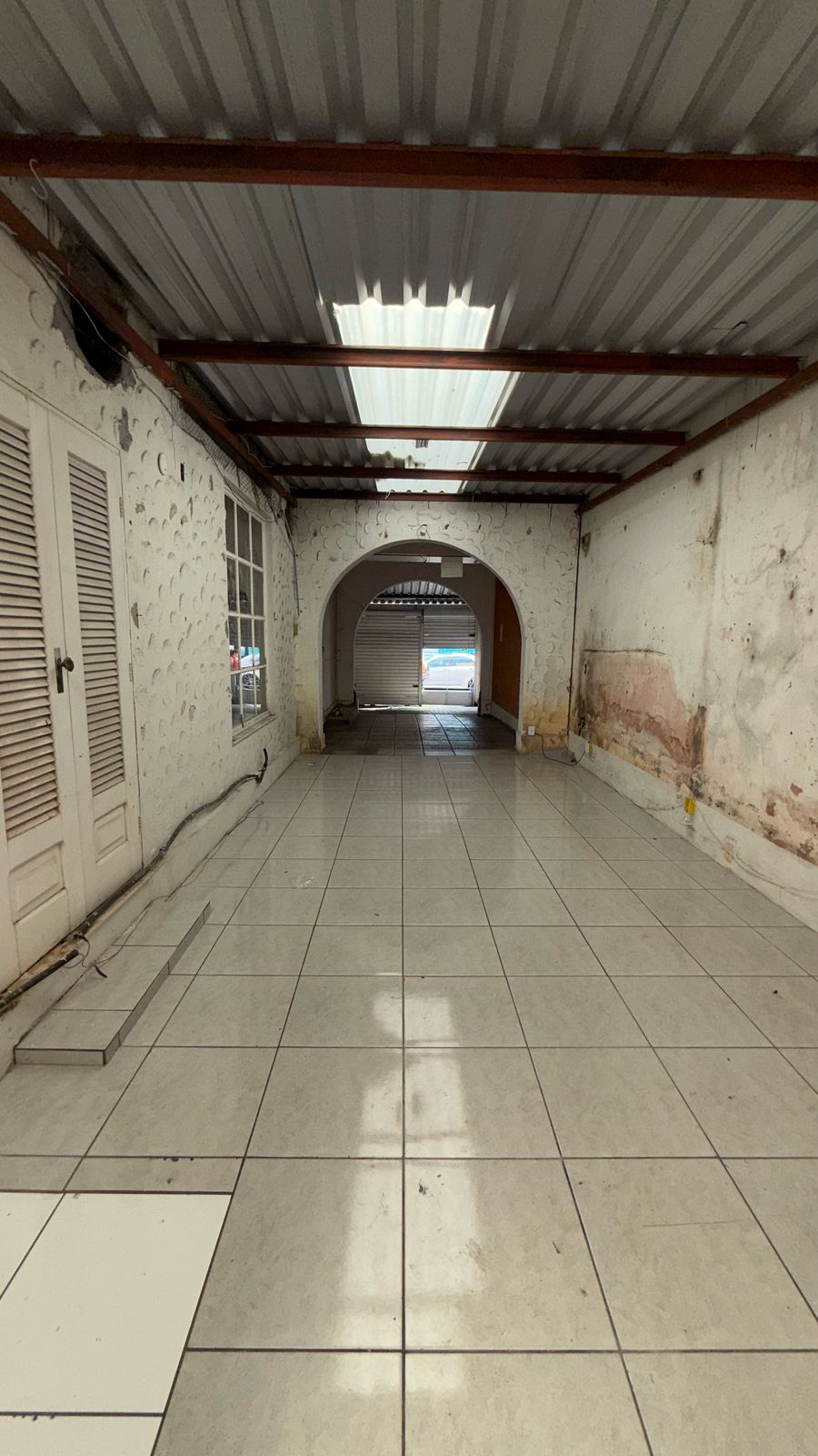 Ponto comercial para alugar a partir de R$ 4.000,00/mês - Centro - Juiz de Fora/MG
