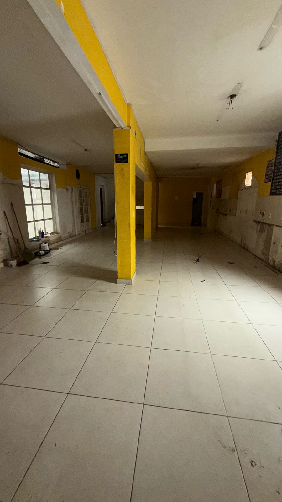 Ponto comercial para alugar a partir de R$ 4.000,00/mês - Centro - Juiz de Fora/MG