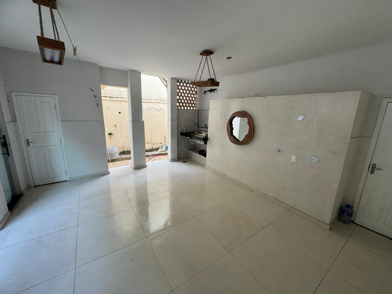 Casa com 04 dormitórios para alugar, 220 m² por R$ 3.500,00/mês - Vitorino Braga - Juiz de Fora/MG