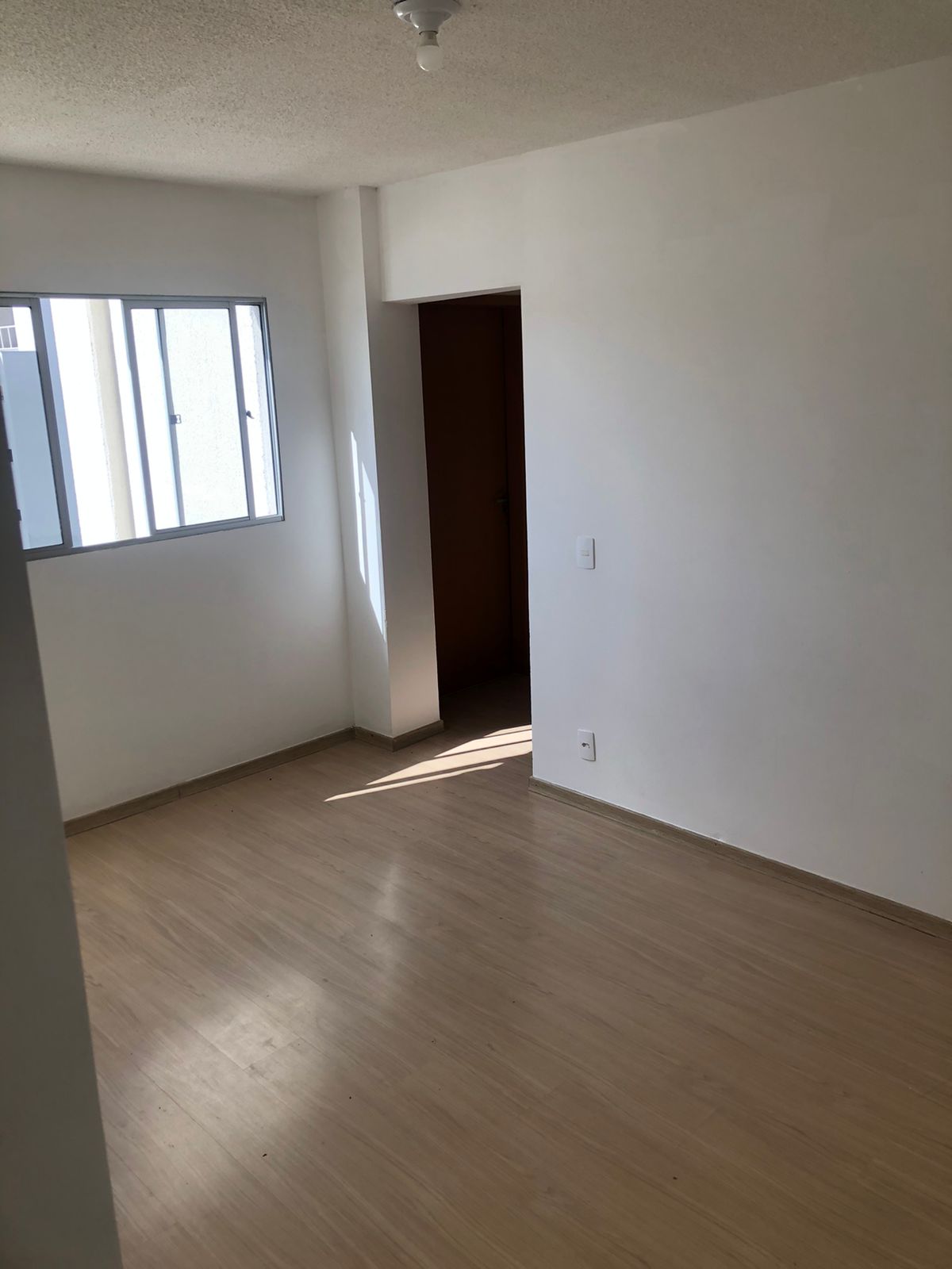 Apartamento com 02 dormitórios para alugar, 45 m² por R$ 1.310,70/mês - Mariano Procópio - Juiz de Fora/MG