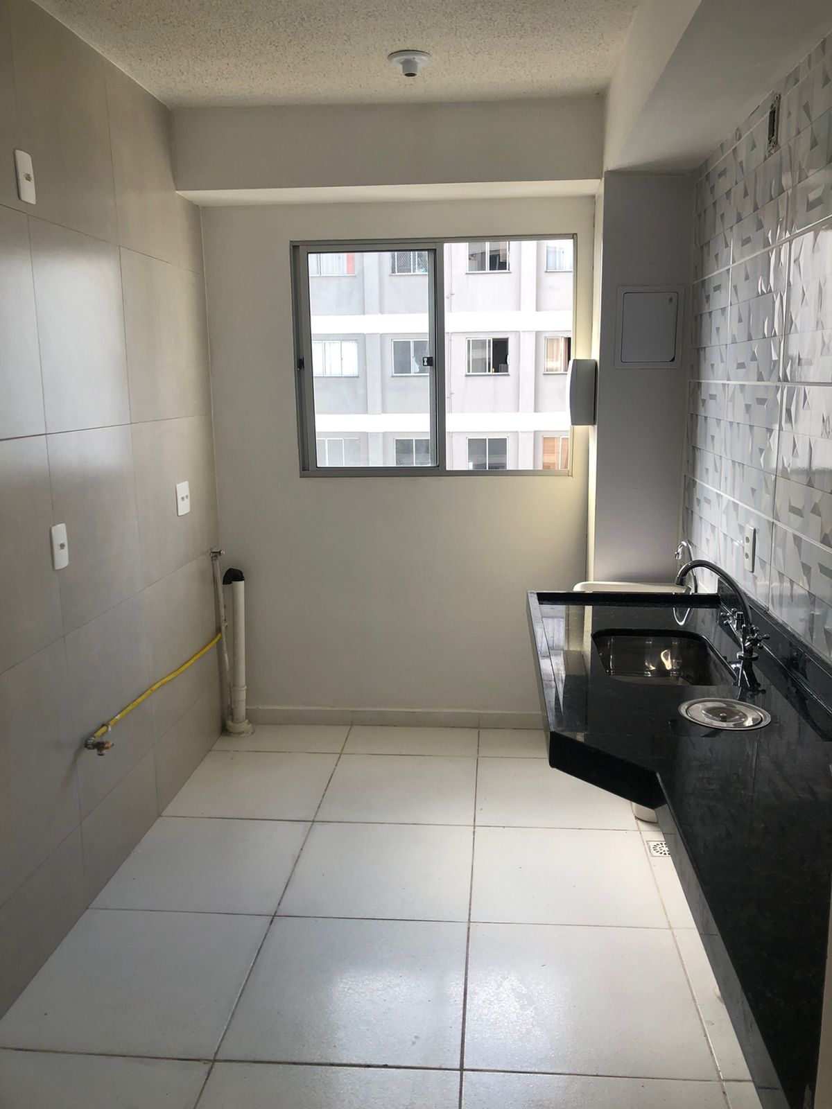 Apartamento com 02 dormitórios para alugar, 45 m² por R$ 1.310,70/mês - Mariano Procópio - Juiz de Fora/MG