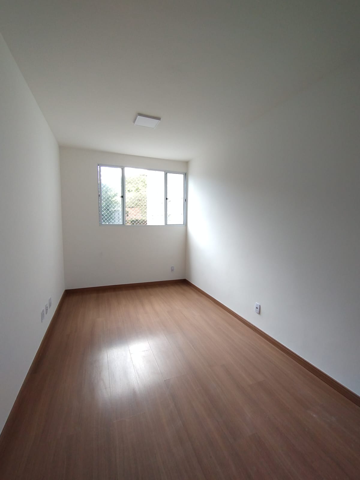Apartamento com 02 dormitórios para alugar, 70 m² por R$ 1.184,83/mês -Aeroporto - Juiz de Fora/MG