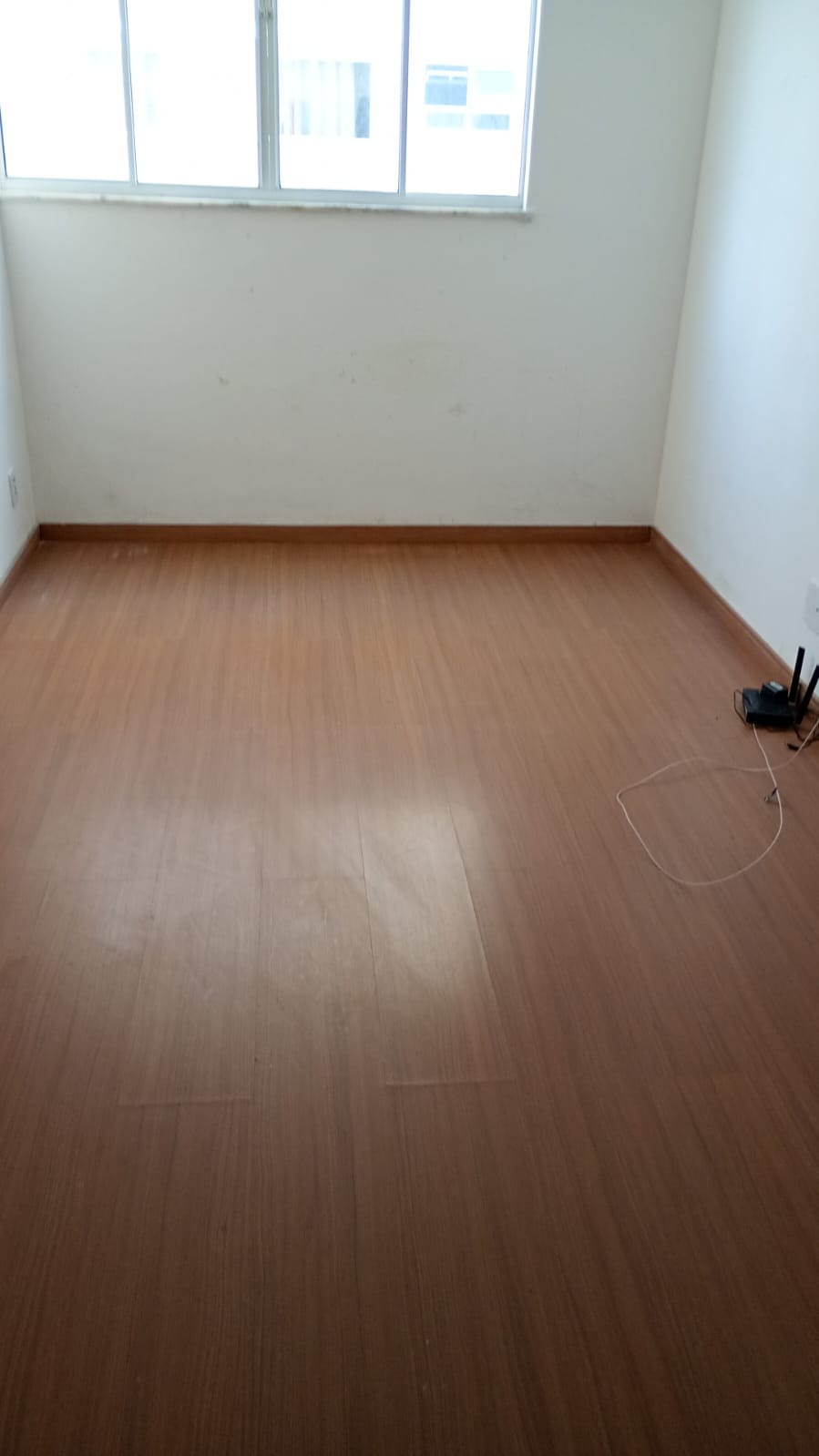 Apartamento com 2 dormitórios para alugar, 50 m² por R$ 910,00/mês - Grama - Juiz de Fora/MG