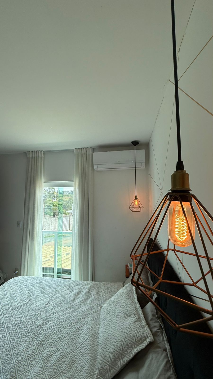 Casa duplex  com 02 dormitórios para vender, 80 m² por R$ 319.000,00 - Parque Guarani- Juiz de Fora/MG