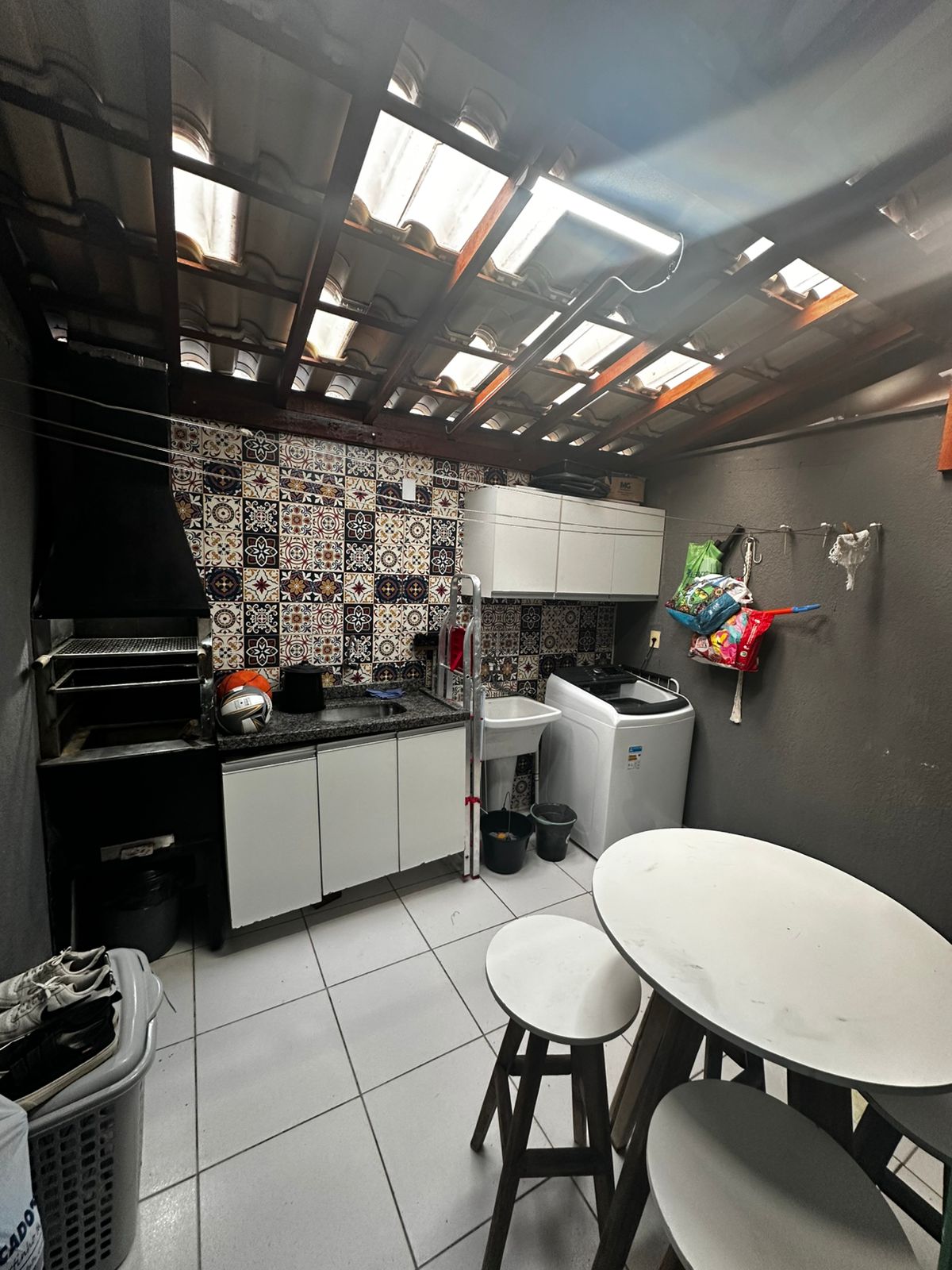 Casa duplex  com 02 dormitórios para vender, 80 m² por R$ 319.000,00 - Parque Guarani- Juiz de Fora/MG