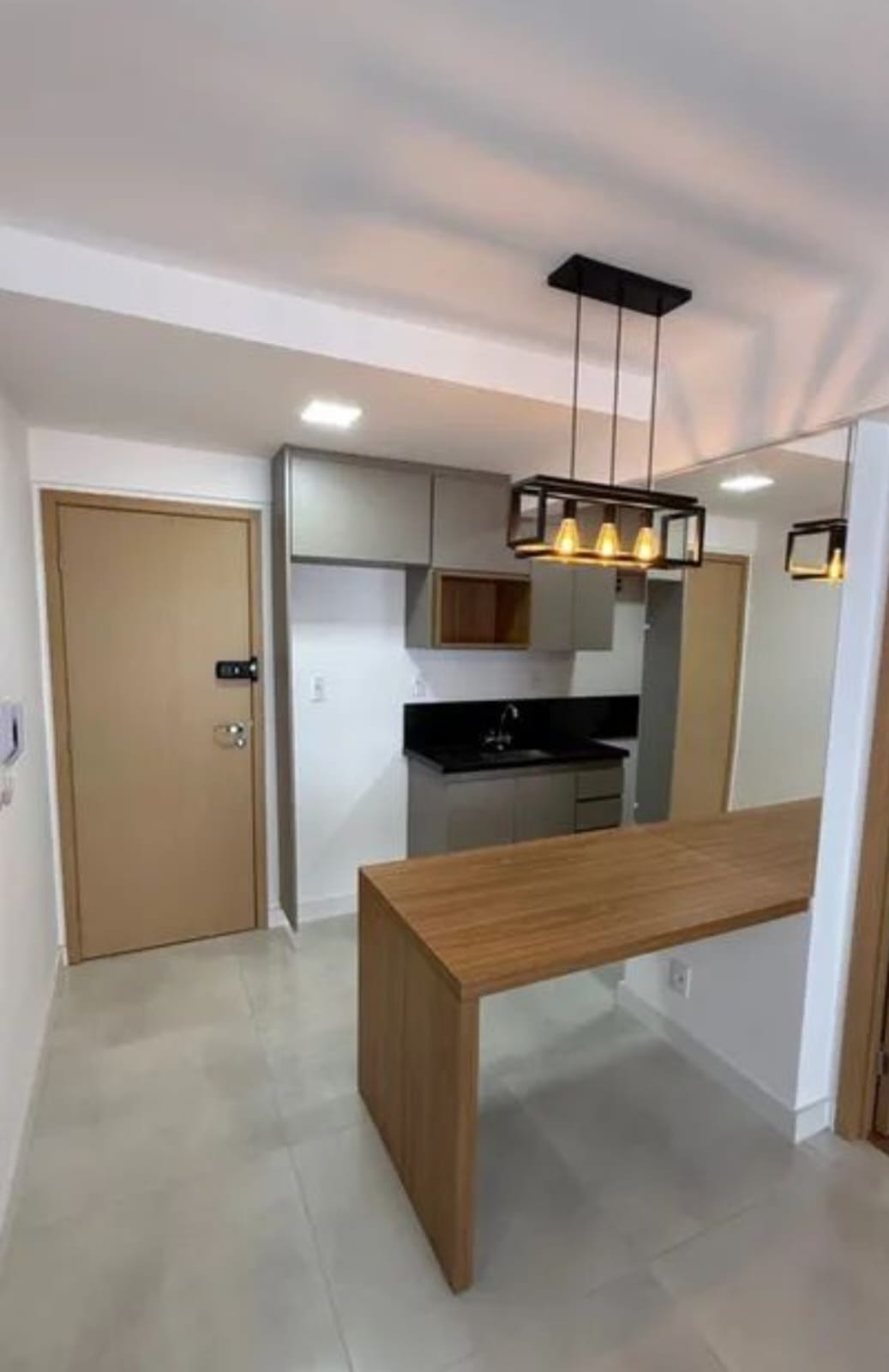 Apartamento com 2 dormitórios para alugar, 50 m² por R$ 3.011,00/mês - Centro - Juiz de Fora/MG