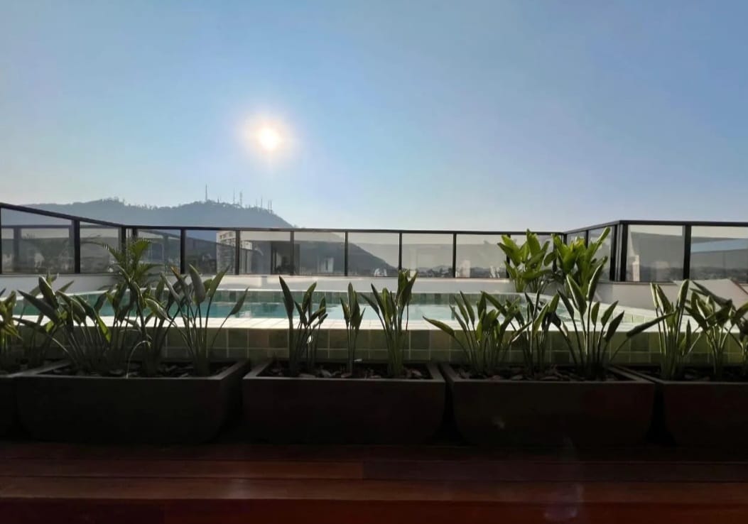 Apartamento com 2 dormitórios para alugar, 50 m² por R$ 3.011,00/mês - Centro - Juiz de Fora/MG