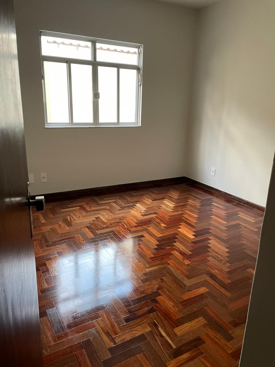 Apartamento com 02 dormitórios para alugar, 86 m² por R$ 1.863,00/mês - São Mateus - Juiz de Fora/MG