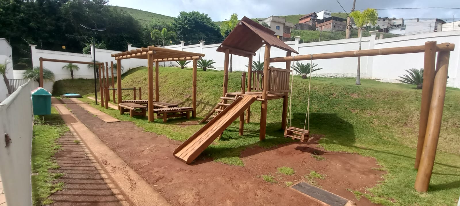 Apartamento com 2 dormitórios para alugar, 50 m² por R$ 1.120,00/mês - Francisco Bernardino - Juiz de Fora/MG