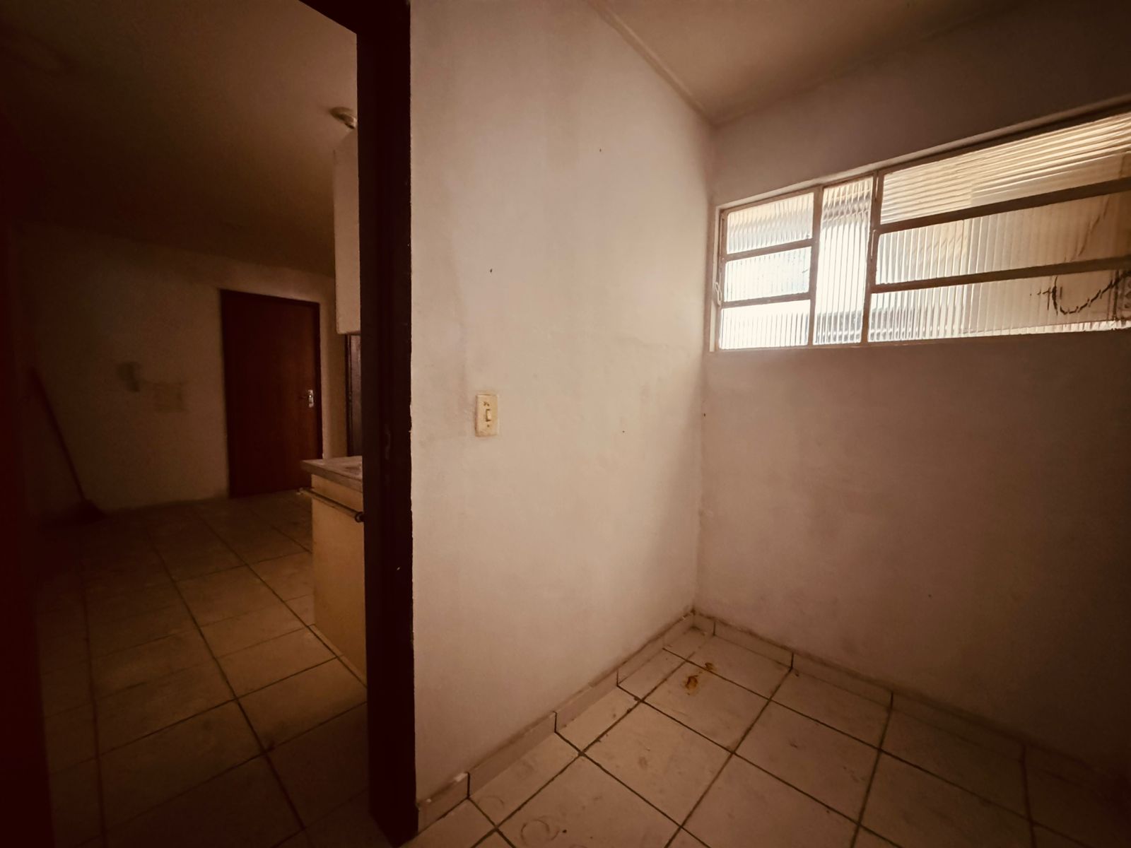 Apartamento com 02 dormitórios para alugar, 66 m² por R$ 1.001,00 mês - Vitorino Braga  - Juiz de Fora/MG