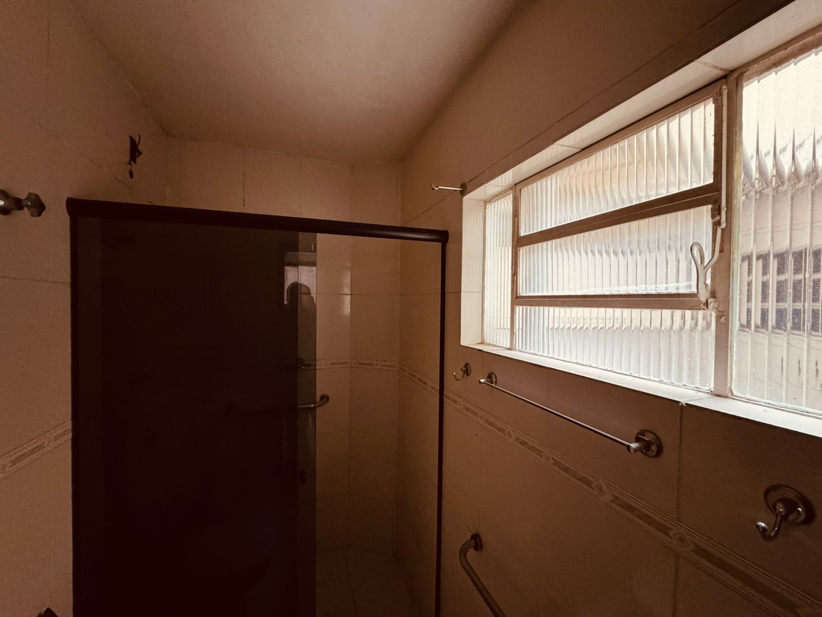 Apartamento com 02 dormitórios à venda, 66 m² por R$165.000,00 - Vitorino Braga - Juiz de Fora/MG