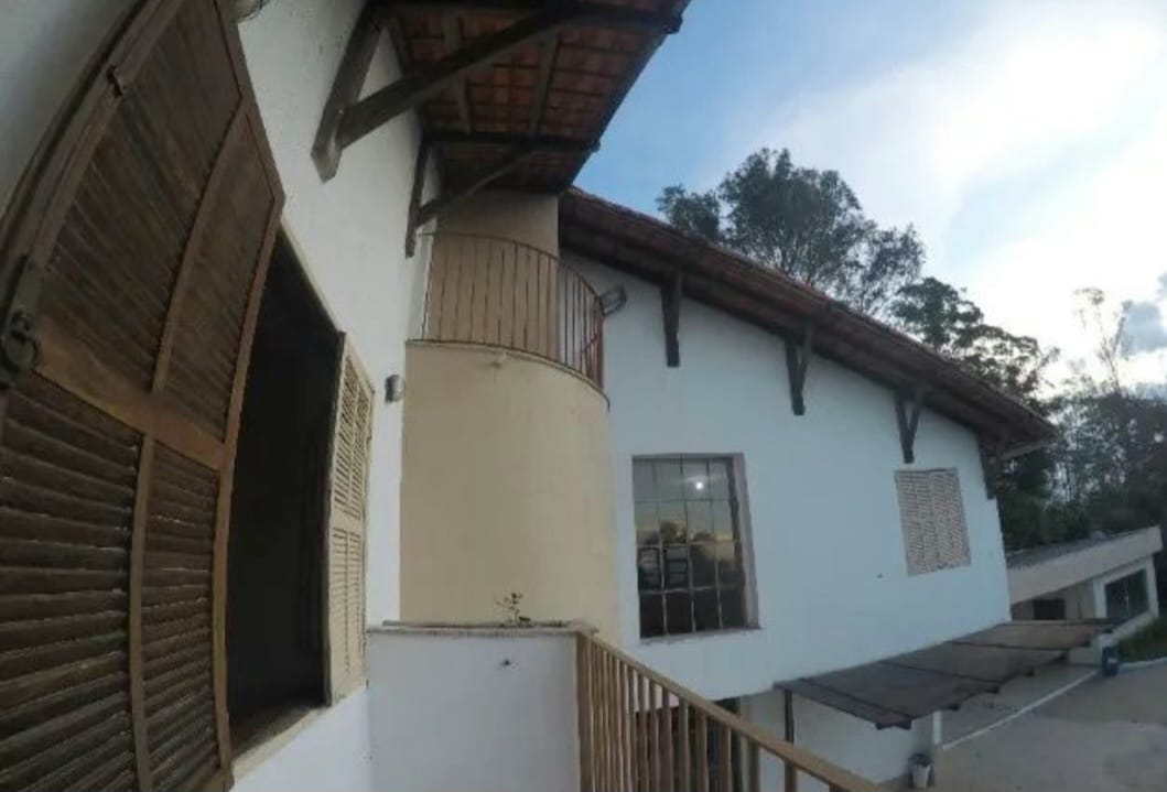 Casa com 05 dormitórios para alugar, 350 m² por R$ 14.100,00/mês - São Pedro - Juiz de Fora/MG