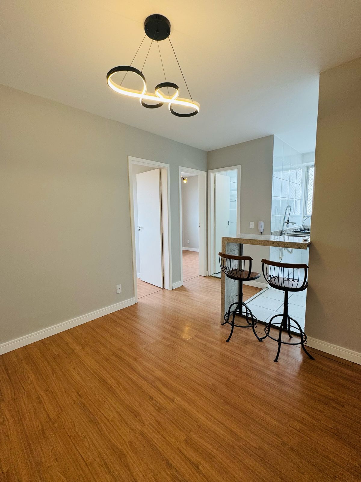 Apartamento com 2 dormitórios para venda, 50 m² por R$ 155.000,00 - Nova Califórnia - Juiz de Fora/MG