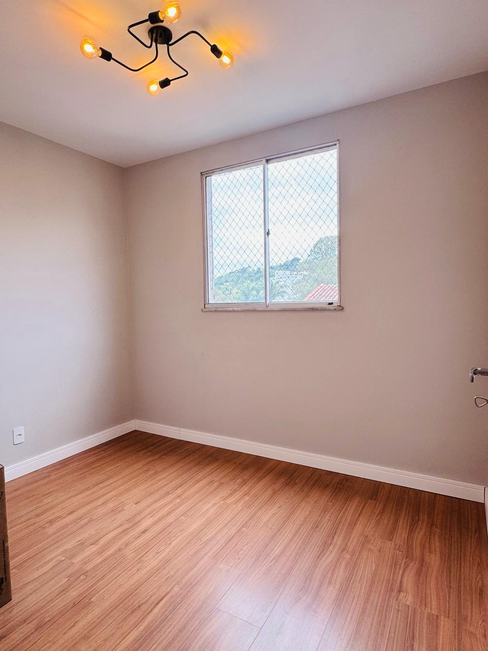 Apartamento com 2 dormitórios para venda, 50 m² por R$ 158.000,00 - Nova Califórnia - Juiz de Fora/MG