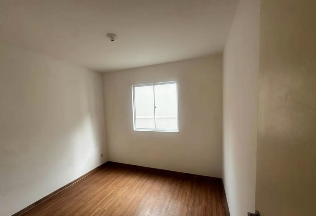 Apartamento com 2 dormitórios para alugar, 53 m² por R$ 1.325,00/mês -Borboleta- Juiz de Fora/MG