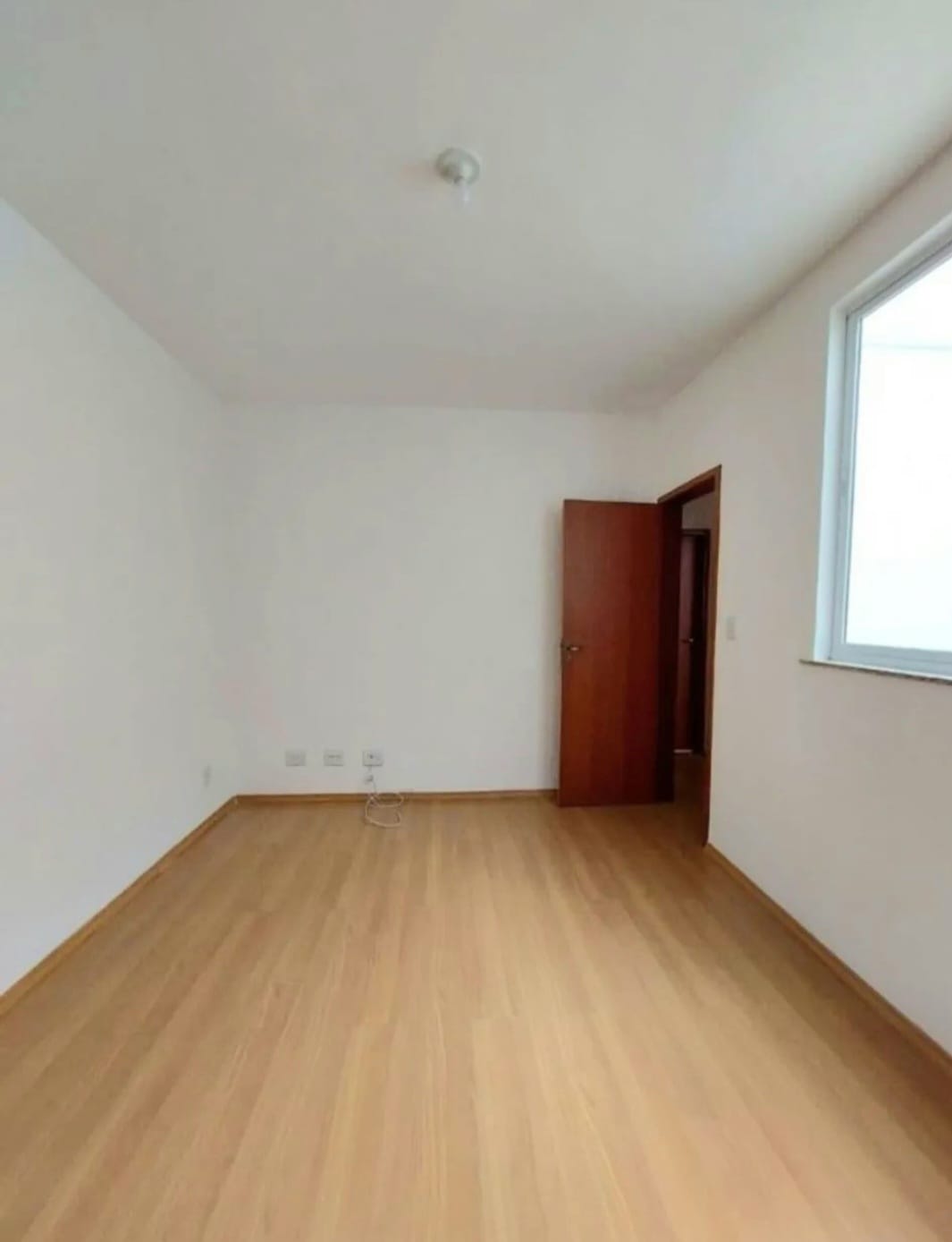 Apartamento com 2 dormitórios para alugar, 84 m² por R$ 1.843,00/mês - Grama - Juiz de Fora/MG