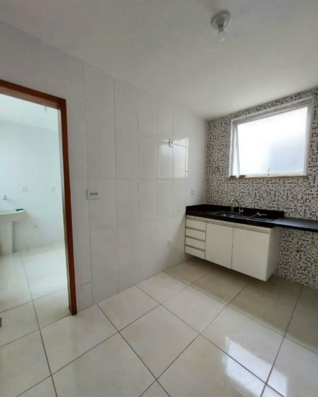 Apartamento com 2 dormitórios para alugar, 84 m² por R$ 1.843,00/mês - Grama - Juiz de Fora/MG
