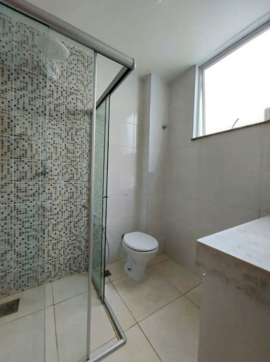 Apartamento com 2 dormitórios para alugar, 84 m² por R$ 1.843,00/mês - Grama - Juiz de Fora/MG