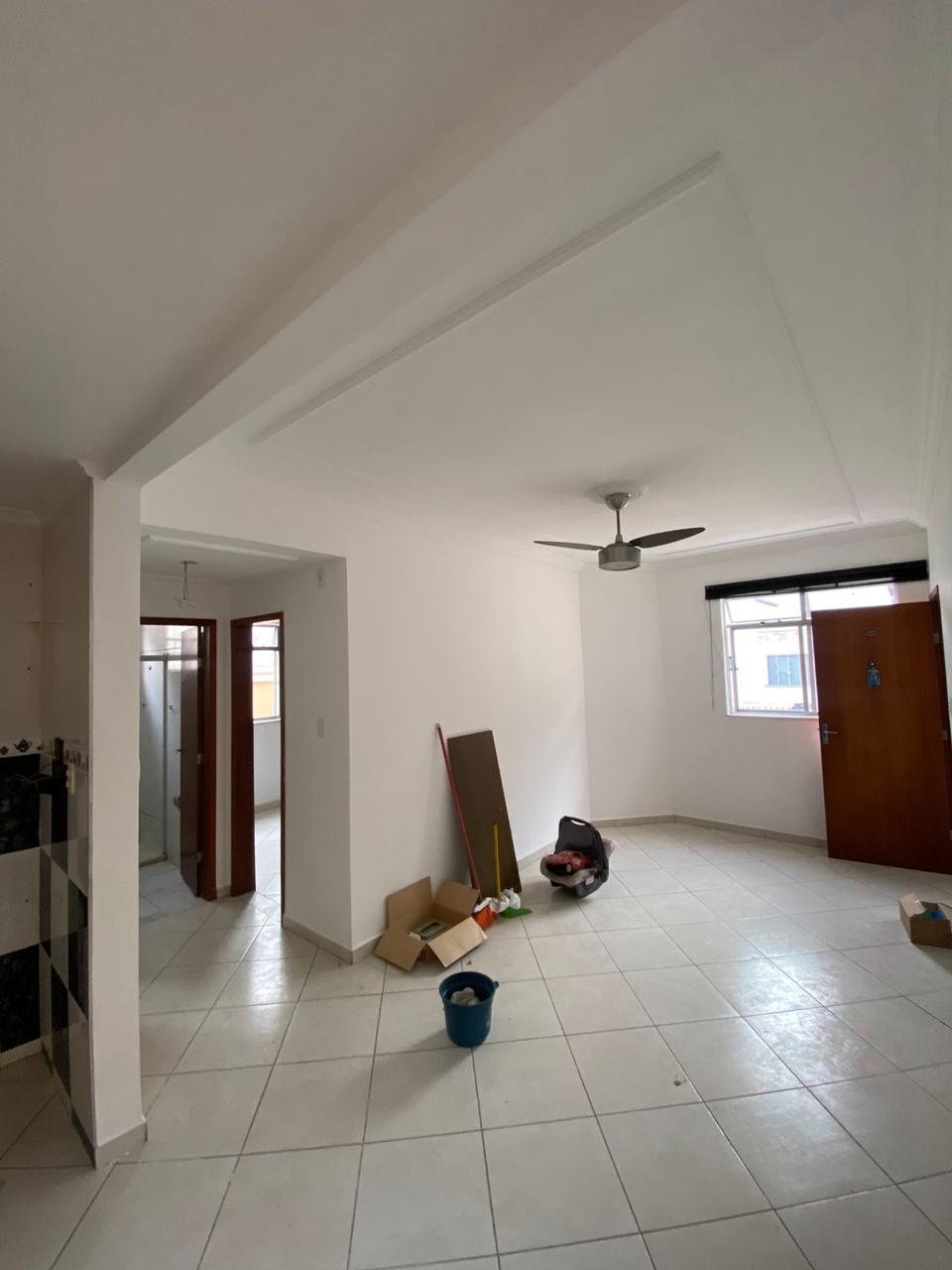 Apartamento com 2 Quartos e 1 banheiro à Venda, 66 m² por R$ 219.990