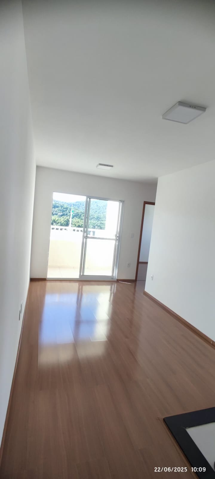 Apartamento  com 2 dormitórios para VENDA , por R$ 220.000,00 - Bairro Industrial - Juiz de Fora/MG