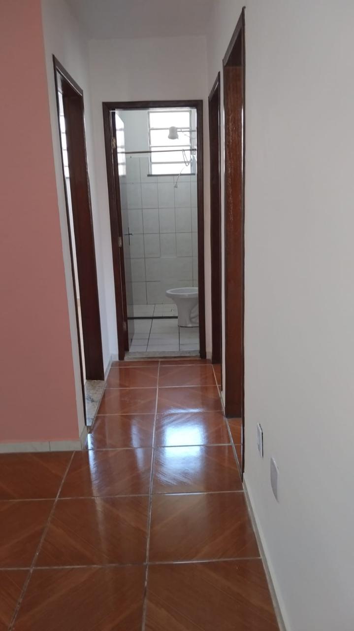 Apartamento  com 2 dormitórios para alugar,45 m² por R$710,00/mês -Nova California - Juiz de Fora/MG