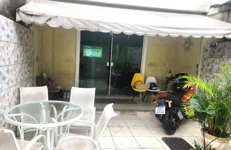 Ótima Casa Duplex 3 Qts (1 Suíte) no Bairro Araújo ( Edgard Werneck)