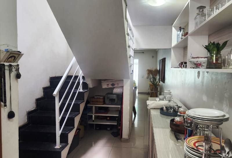 Ótima Casa Duplex 3 Qts (1 Suíte) no Bairro Araújo ( Edgard Werneck)