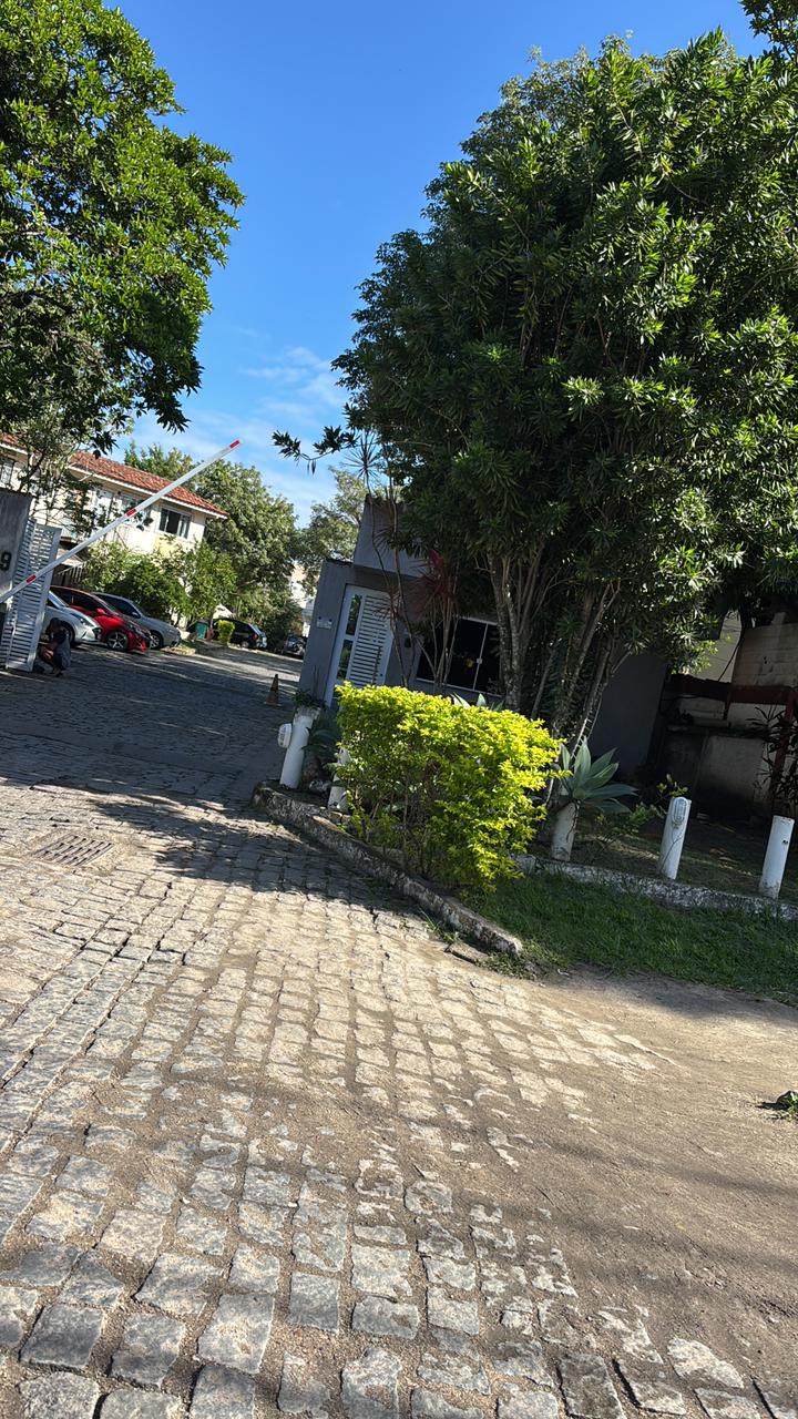Ótimo Apto  2 Qts Condomínio Recanto do Sabiá
