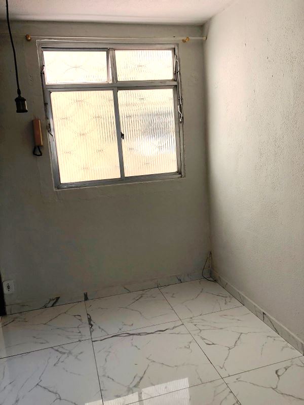  Ótimo Apto  Sala Quarto no Condomínio Merck