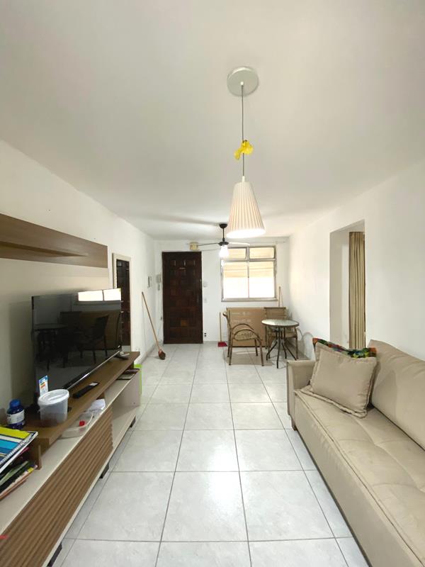  Ótimo Apto Sala Quarto no Condomínio Merck