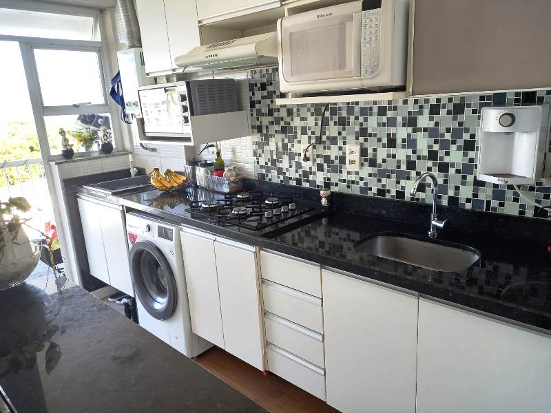 Excelente Cobertura Duplex com 3 Qts Via Alto Mapendi