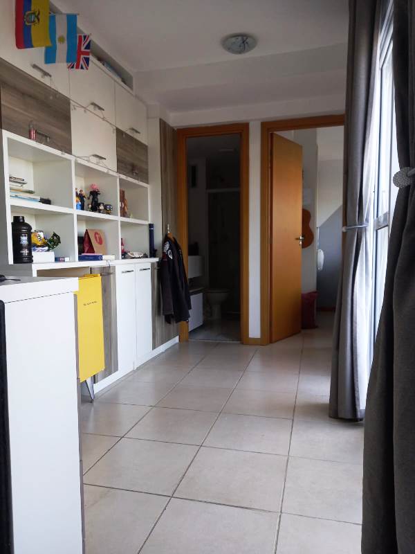 Excelente Cobertura Duplex com 3 Qts Via Alto Mapendi