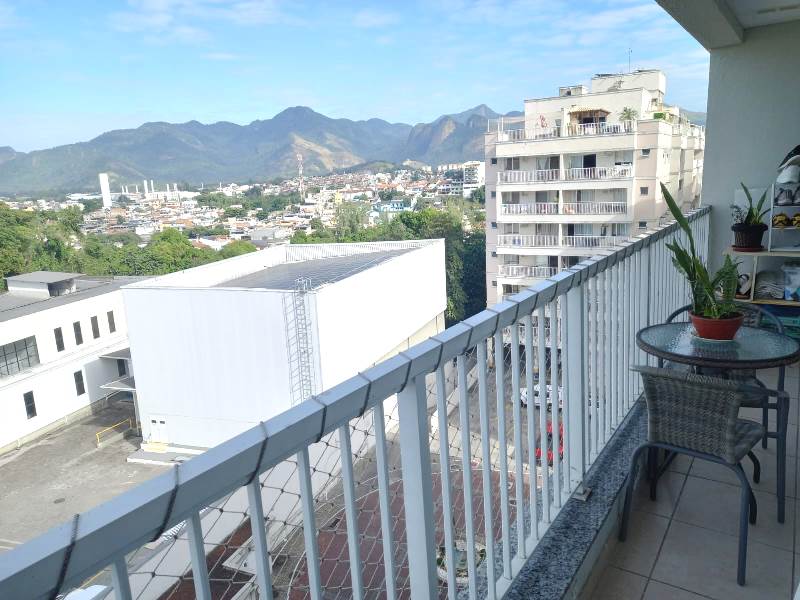 Excelente Cobertura Duplex com 3 Qts Via Alto Mapendi