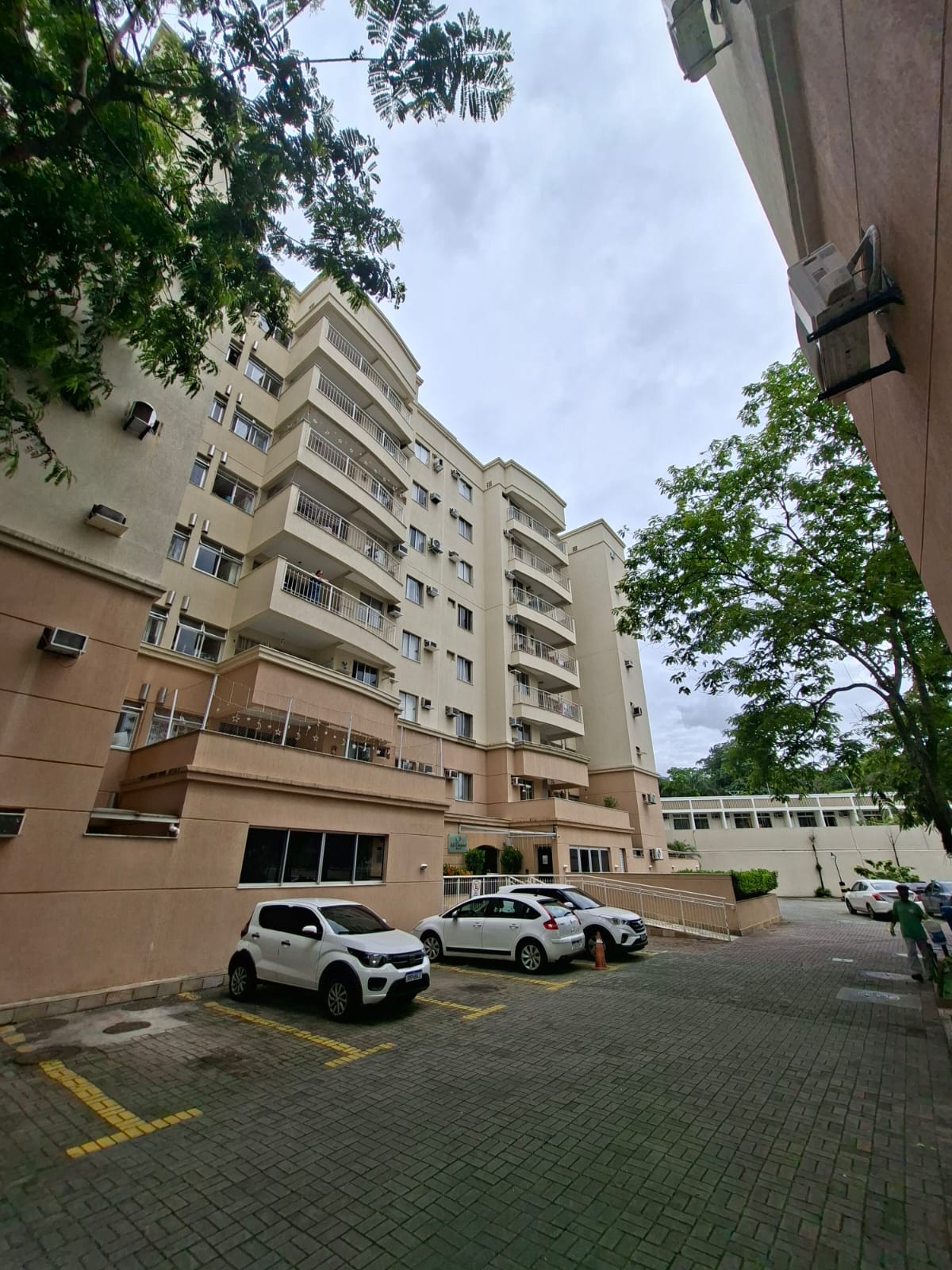  Ótimo Apto Varandão 3Qts (1Suite) no MIRANTE CAMPESTRE