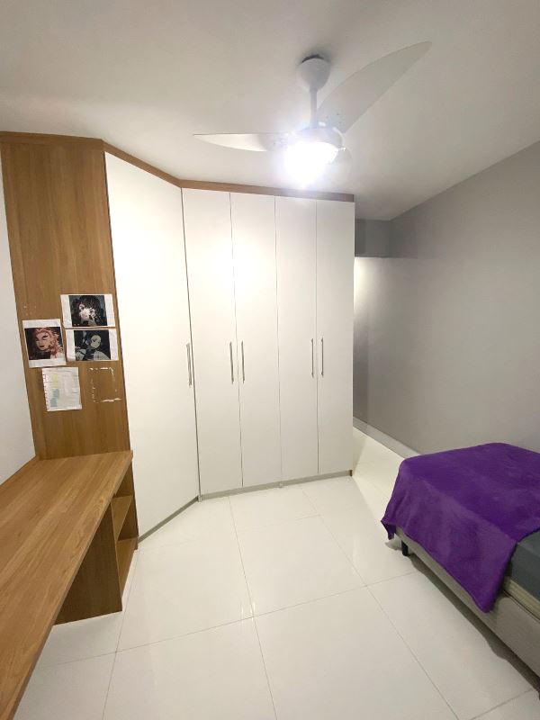 Amplo Apto 150m² Varanda 3 Qtos e Dependências Rua Xingu Freguesia JPA