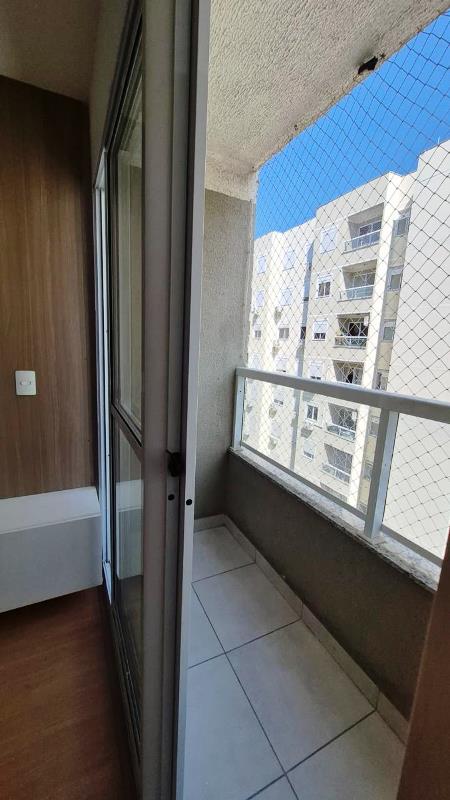Ótimo Apto Varanda 2 Qts no Residencial Amaro