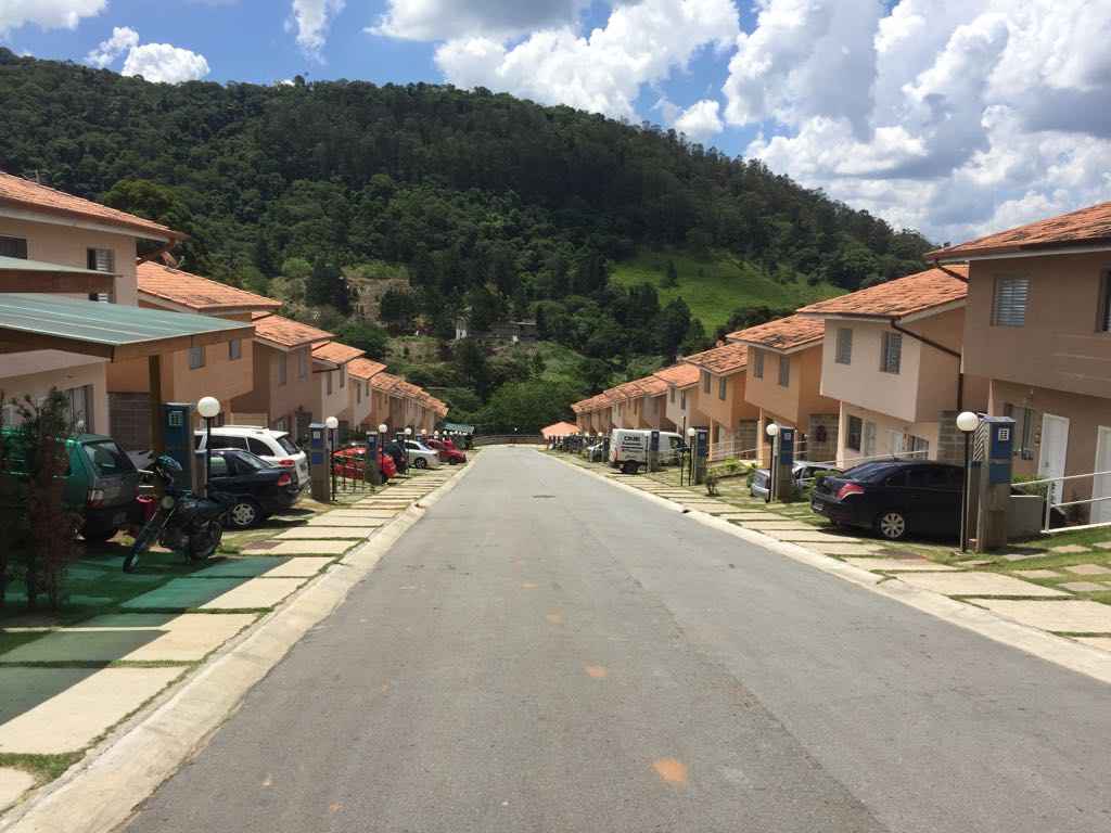 Excelente Sobrado no Condomínio Altos do Boa Vista