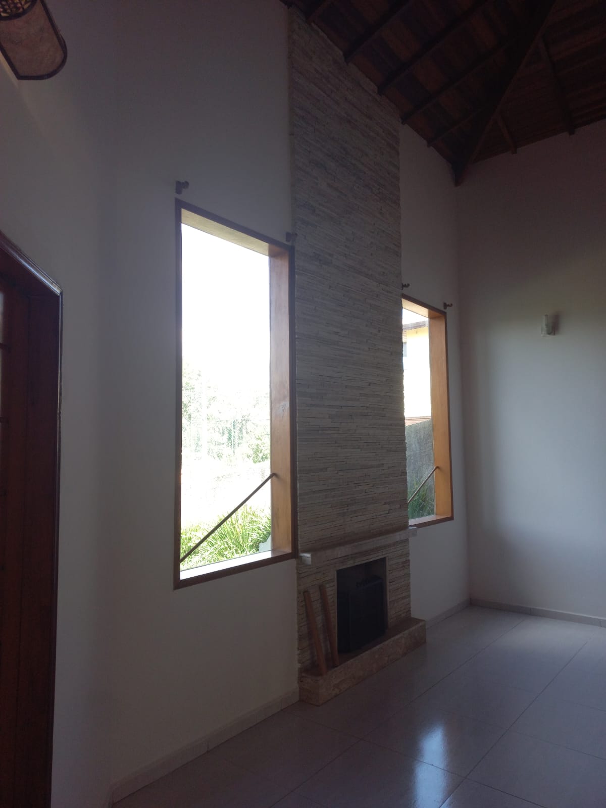 Casa Alto Padrão no Condomínio SanRoqueville