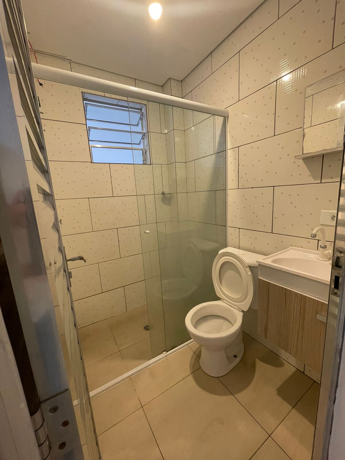 OPORTUNIDADE PARA INVESTIMENTO - PRÉDIO RESIDENCIAL CONTENDO 07 APARTAMENTOS (JÁ COM RENDA MENSAL) - PROX A AV. MUTINGA
