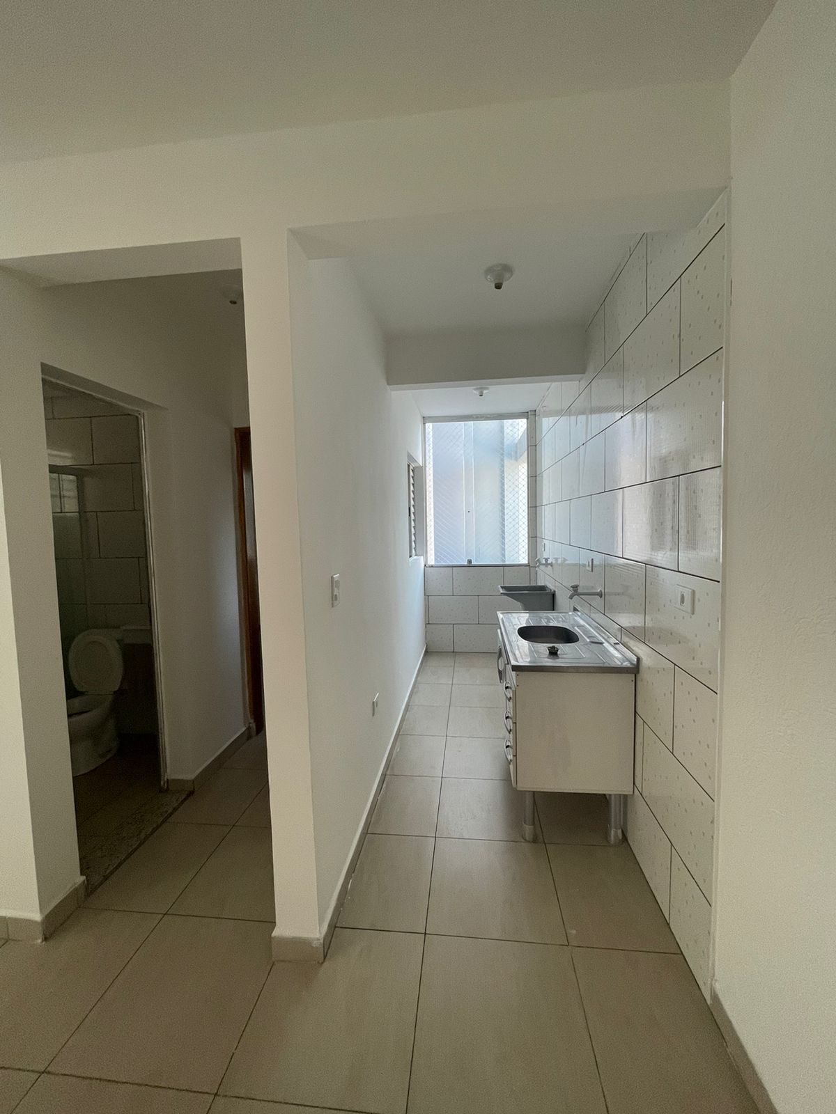 OPORTUNIDADE PARA INVESTIMENTO - PRÉDIO RESIDENCIAL CONTENDO 07 APARTAMENTOS (JÁ COM RENDA MENSAL) - PROX A AV. MUTINGA