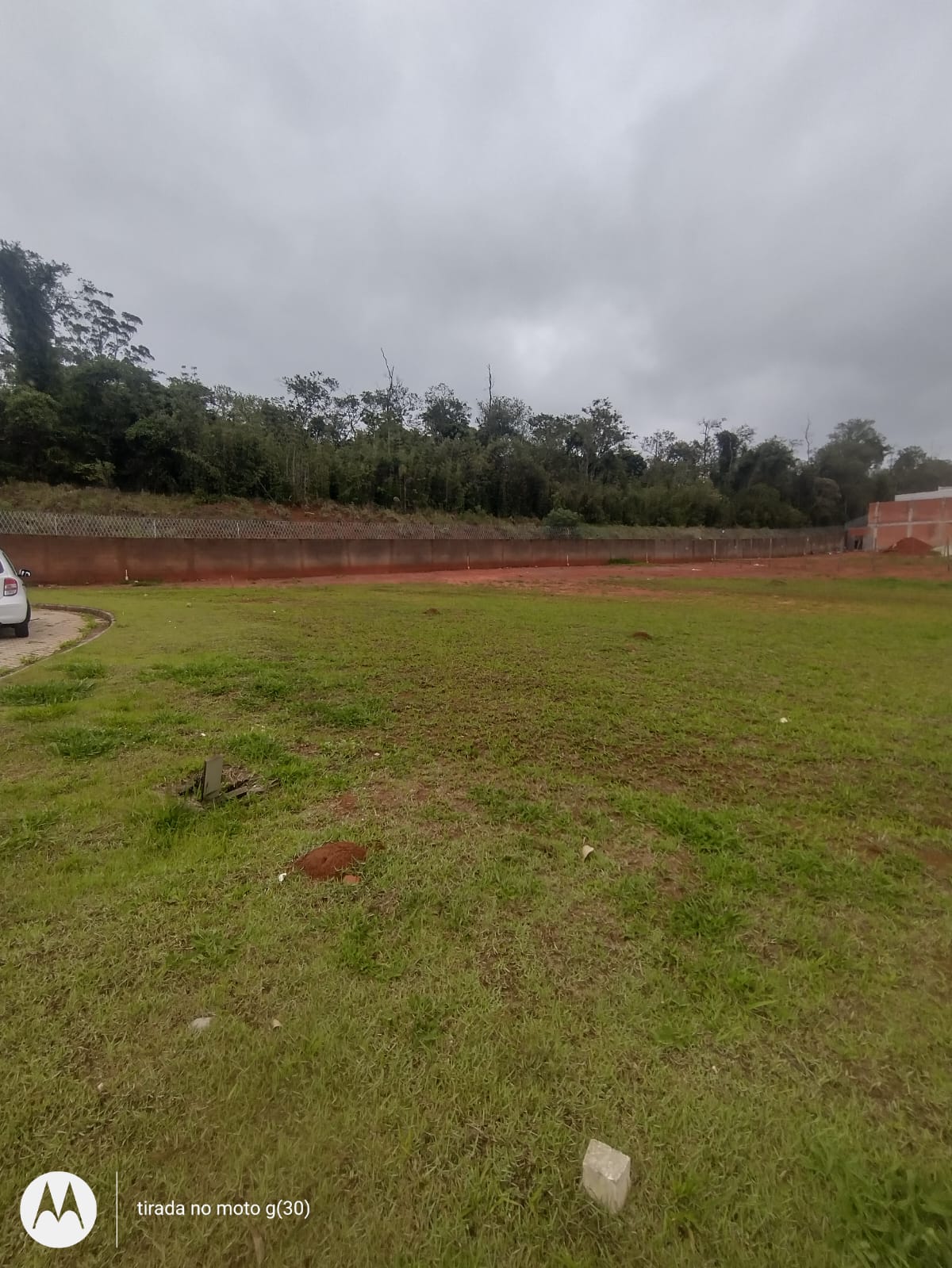 Excelente terreno plano à venda com 228m² - Condomínio Fechado - Cotia/SP