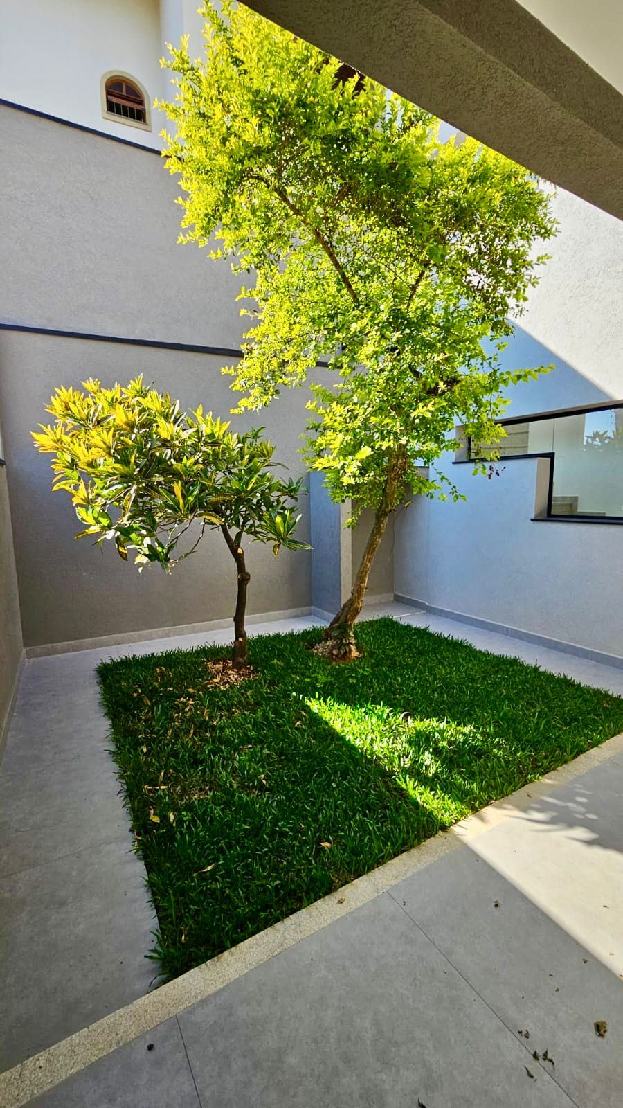 Excelente Sobrado Novo à Venda no Jardim Felicidade – 245m² 