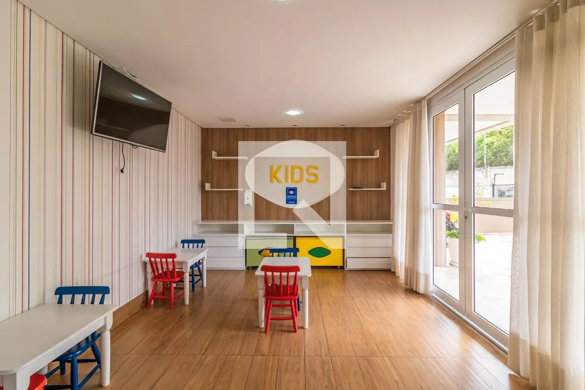 Apartamento em Alphaville Empresarial/ Ed. Splendya I